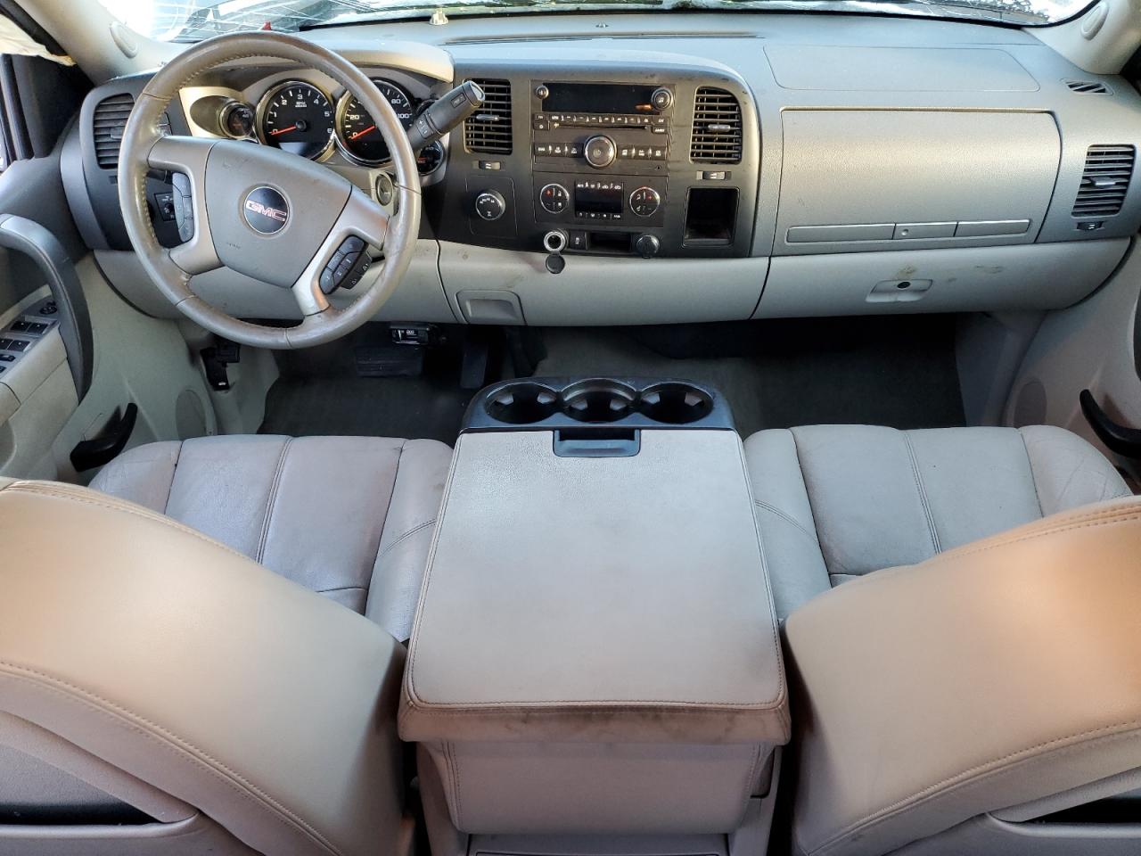 2012 GMC Sierra - Image 8