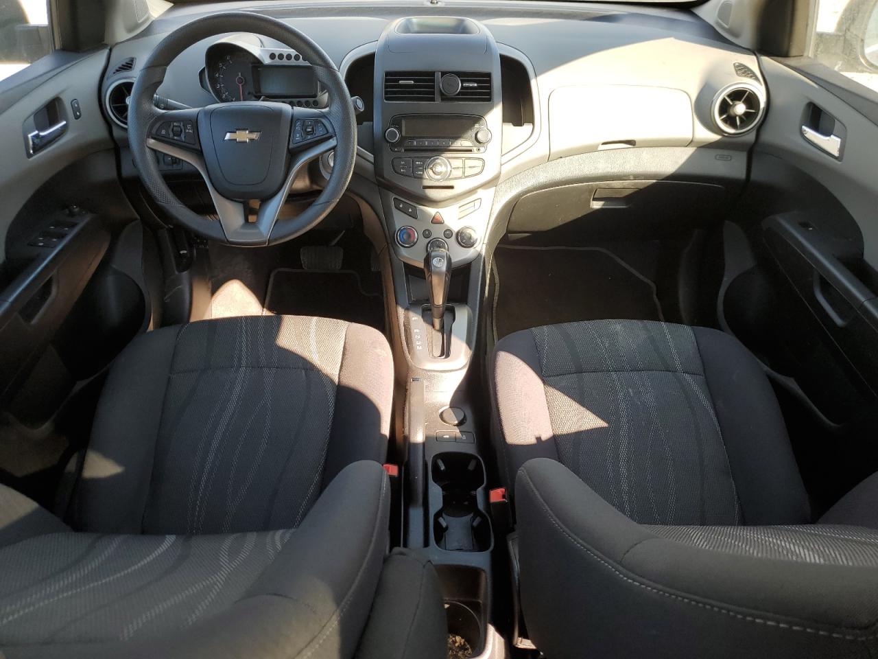 2014 Chevrolet Sonic - Image 8