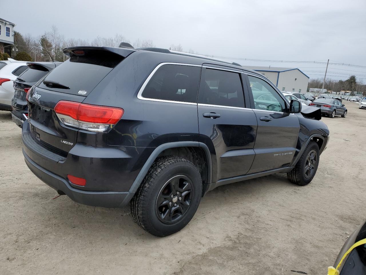 2014 Jeep Grand Cherokee - Image 3