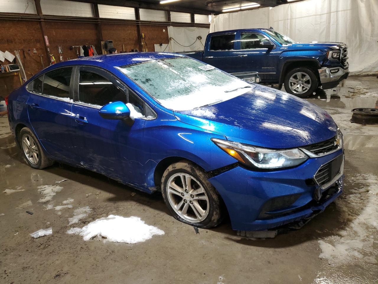 2017 Chevrolet Cruze - Image 4