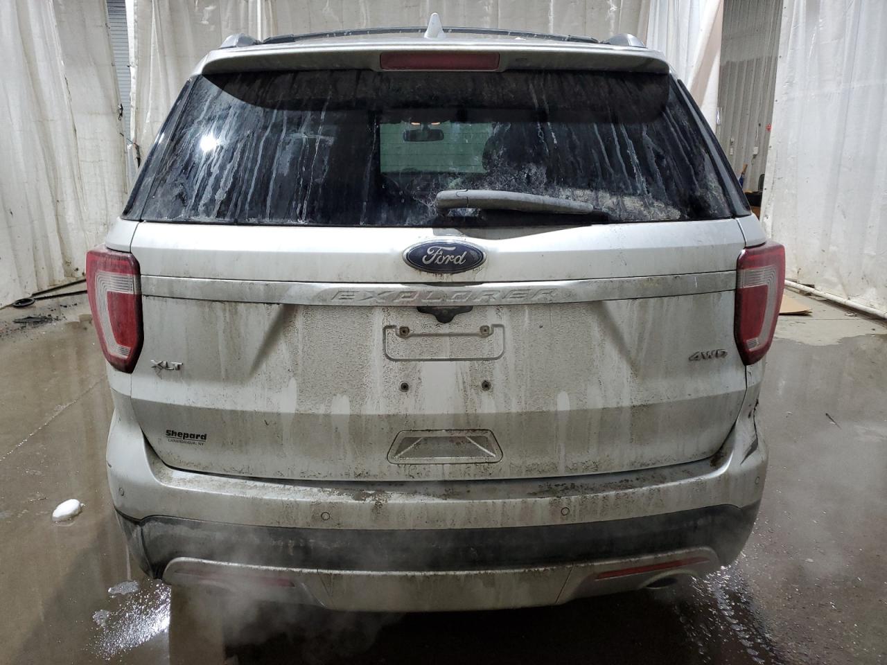 2017 Ford Explorer - Image 6