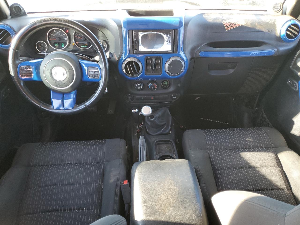 2012 Jeep Wrangler - Image 8