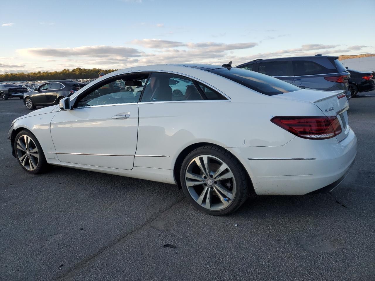 2014 Mercedes-Benz E-klasse - Image 2