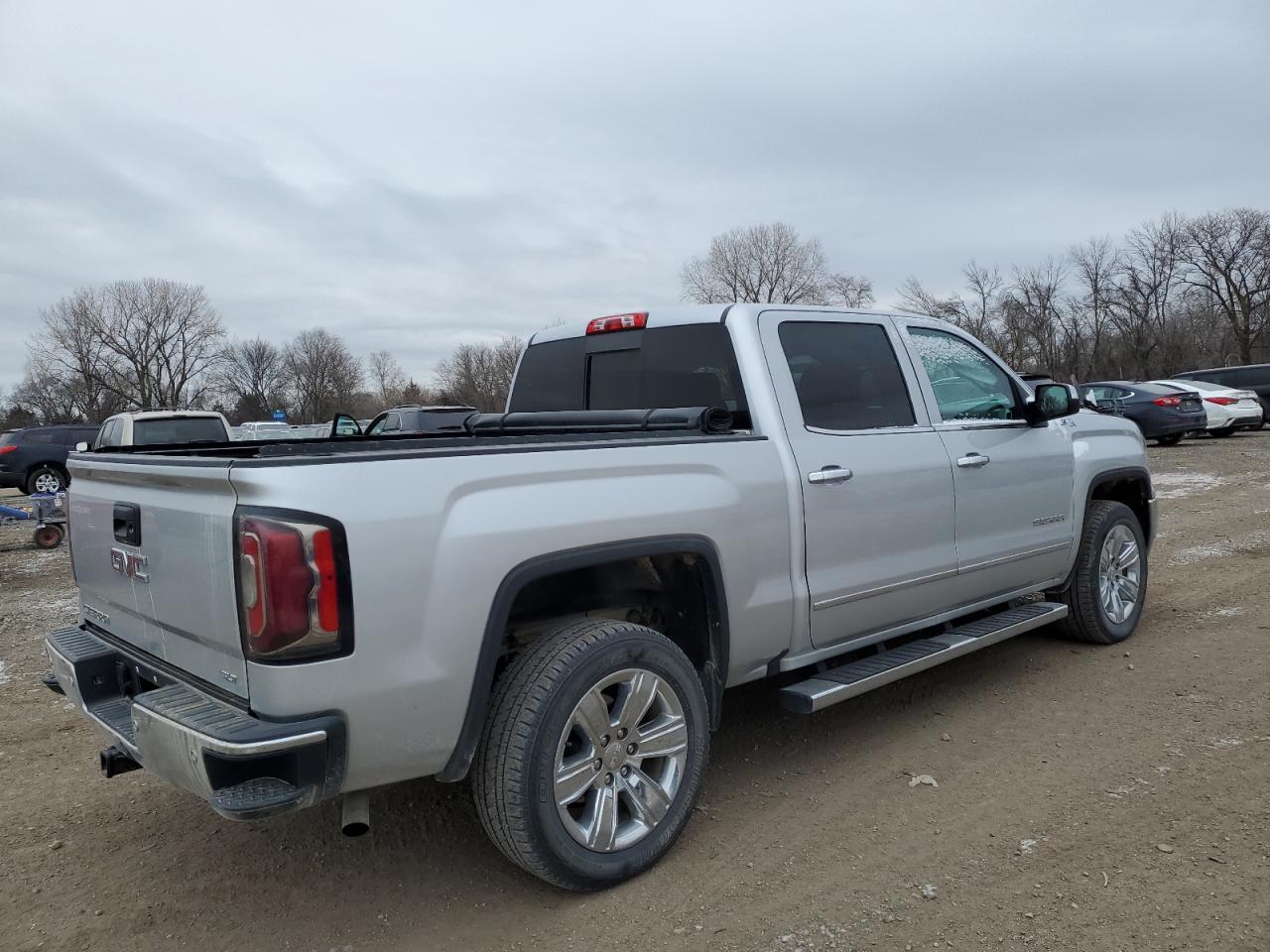 2016 GMC Sierra - Image 3