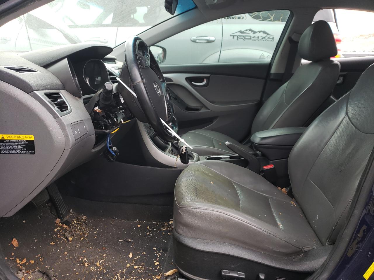 2014 Hyundai Elantra - Image 7