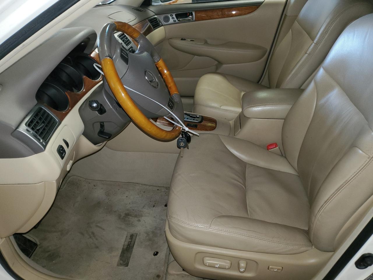 2006 Lexus ES - Image 7