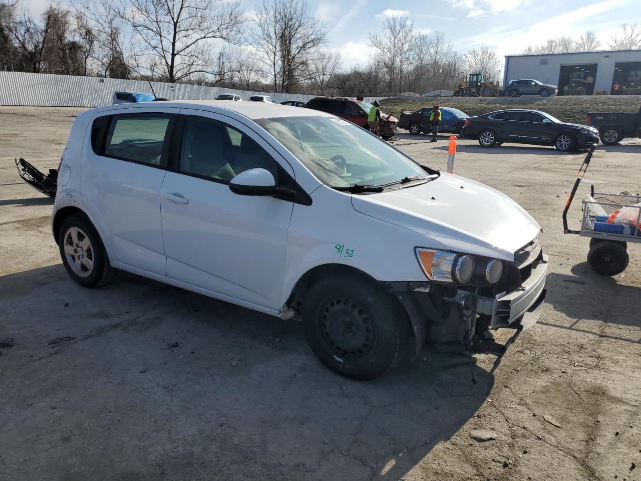 2016 Chevrolet Sonic - Image 4