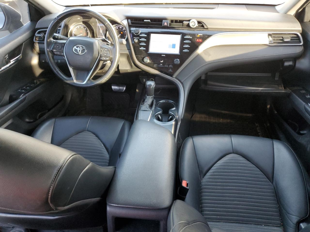 2020 Toyota Camry - Image 8
