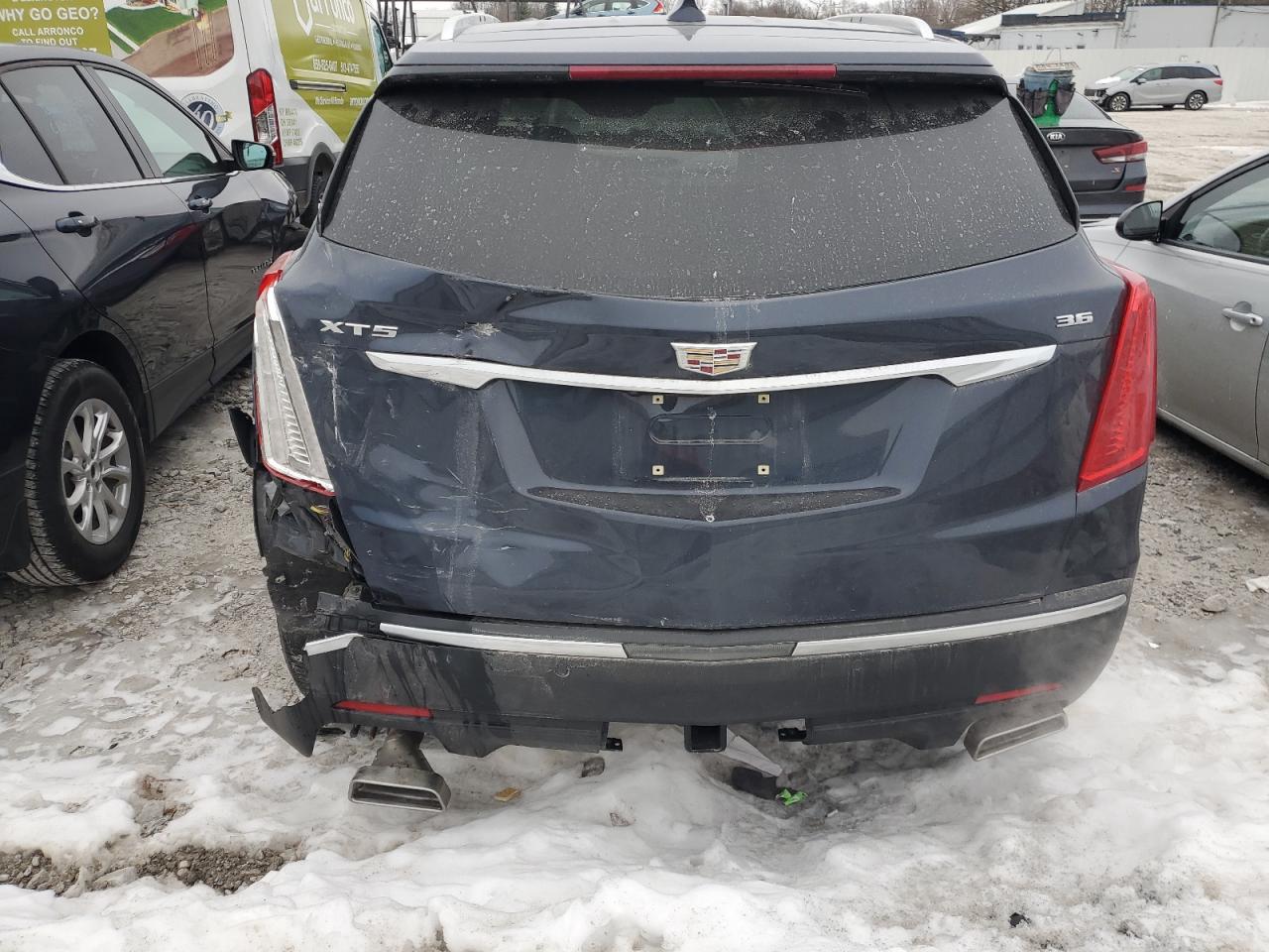 2018 Cadillac XT5 - Image 6