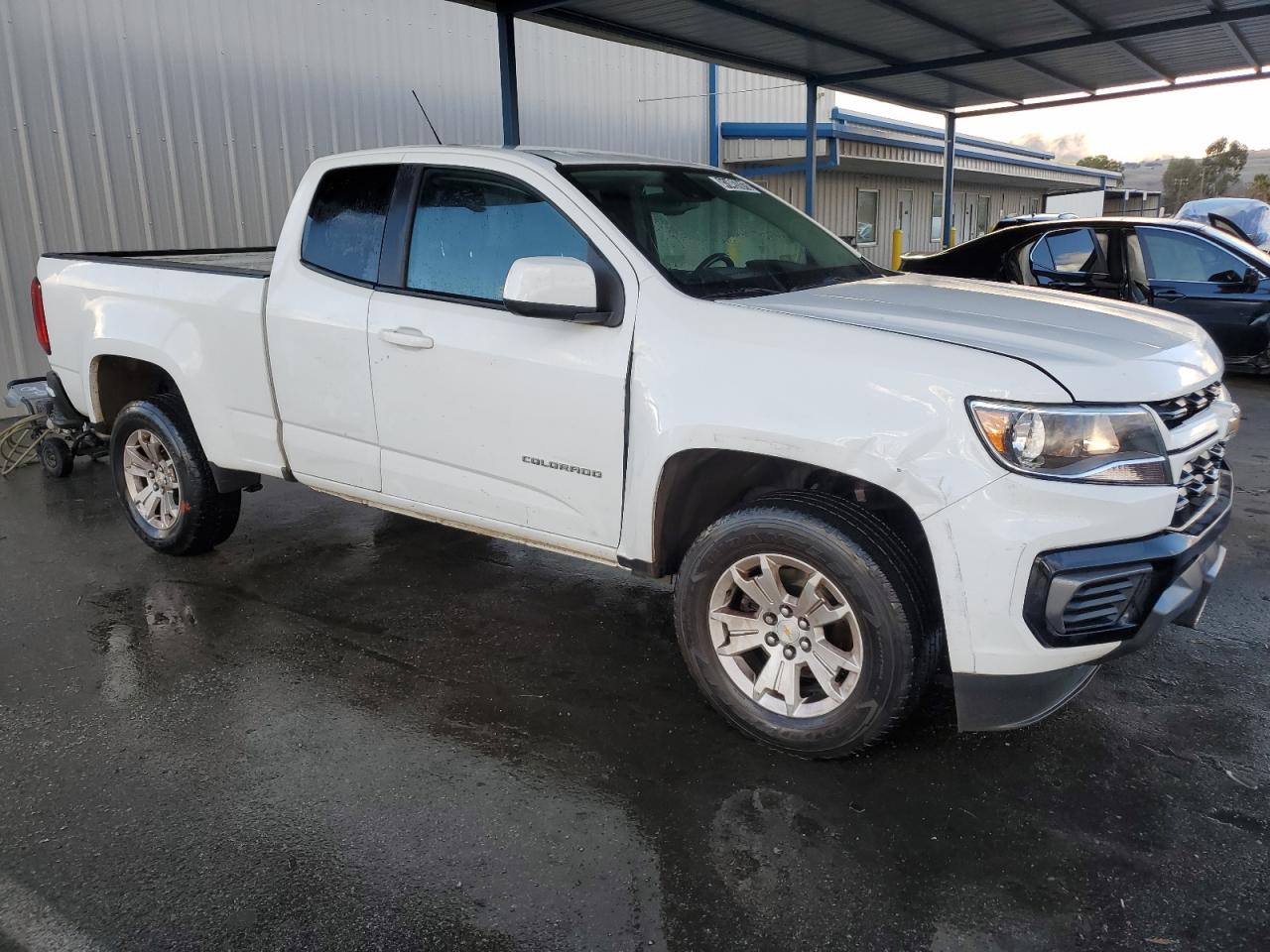 VIN 1GCHSCEA2N1231418 2022 CHEVROLET COLORADO no.4