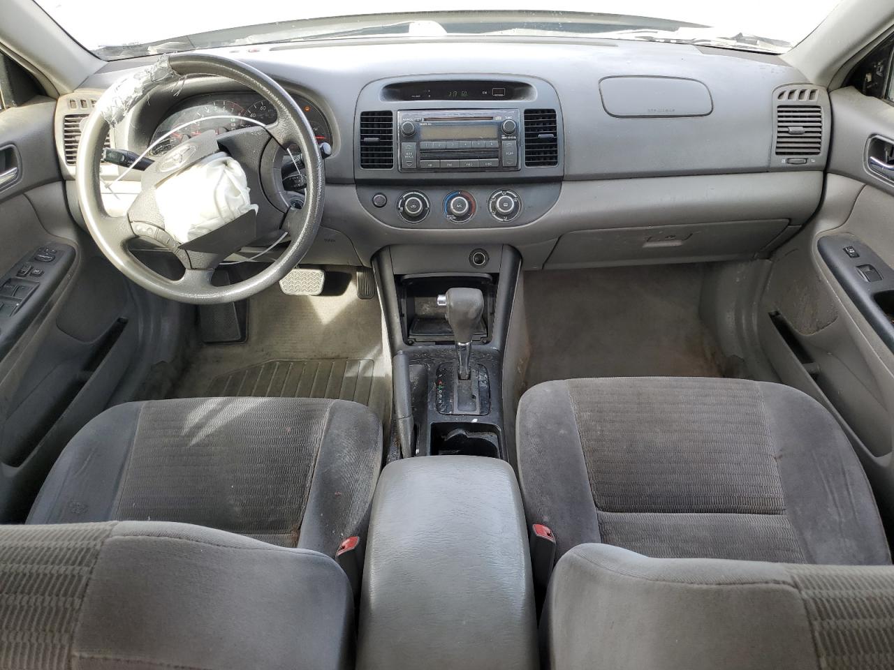 2006 Toyota Camry - Image 8