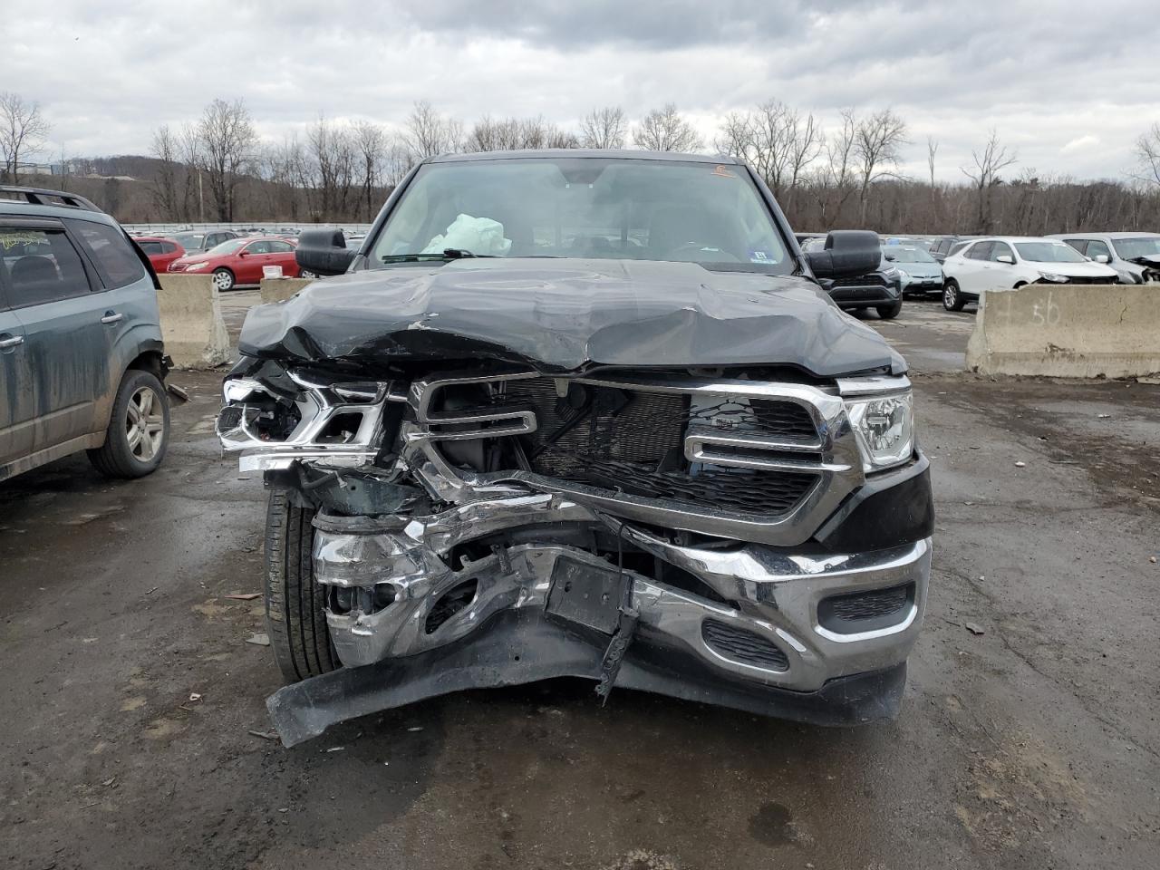2019 RAM 1500 - Image 5