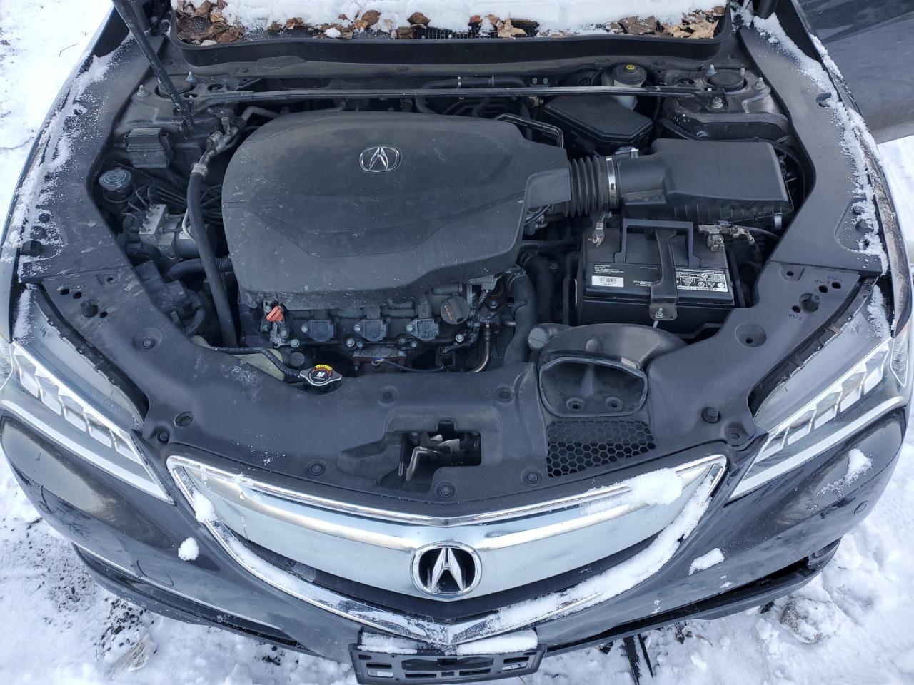 2015 Acura TLX - Image 11