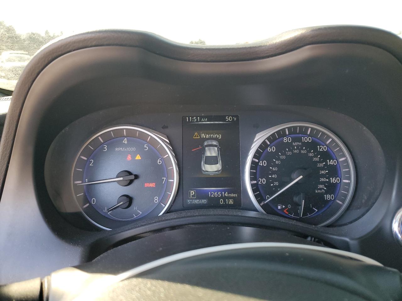 2017 Infiniti Q60 - Image 9