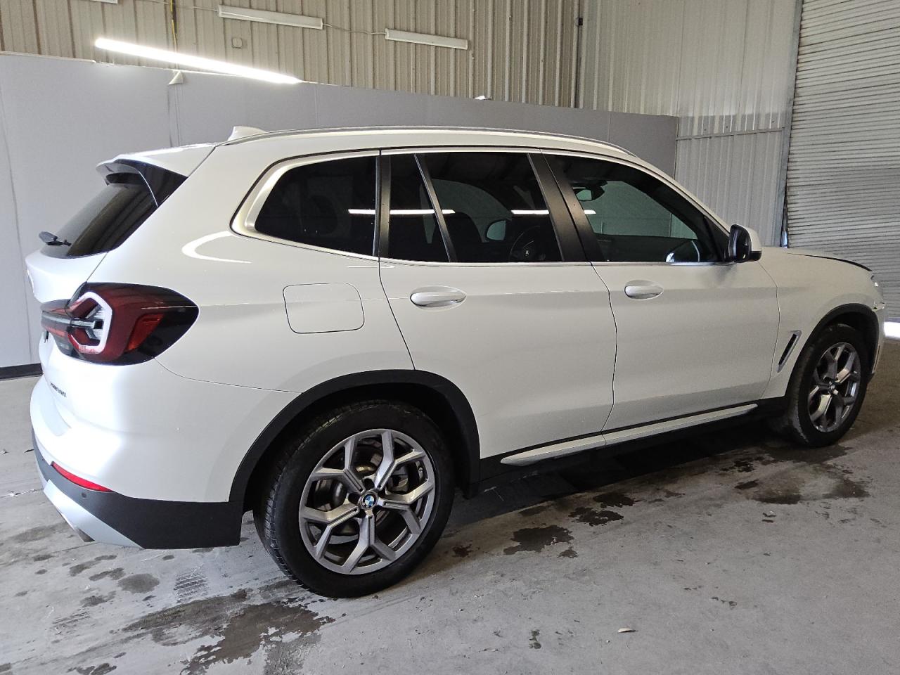 2024 BMW X3 - Image 3