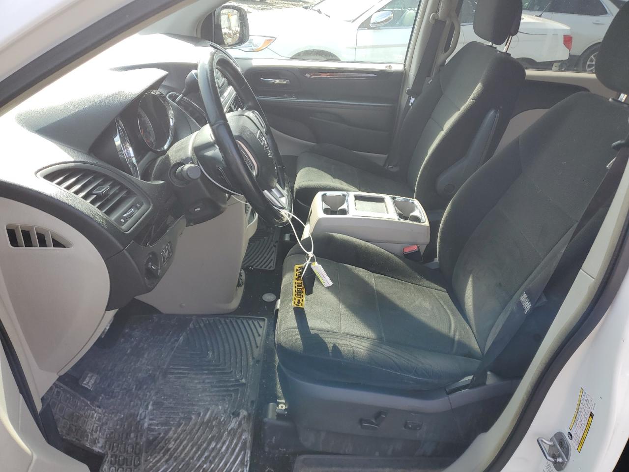2012 Dodge Caravan - Image 7