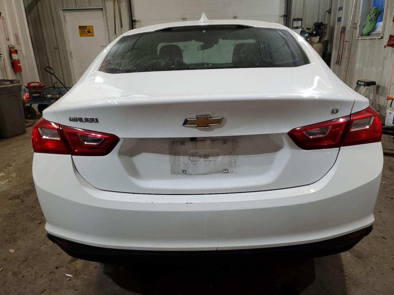 2023 Chevrolet Malibu - Image 6