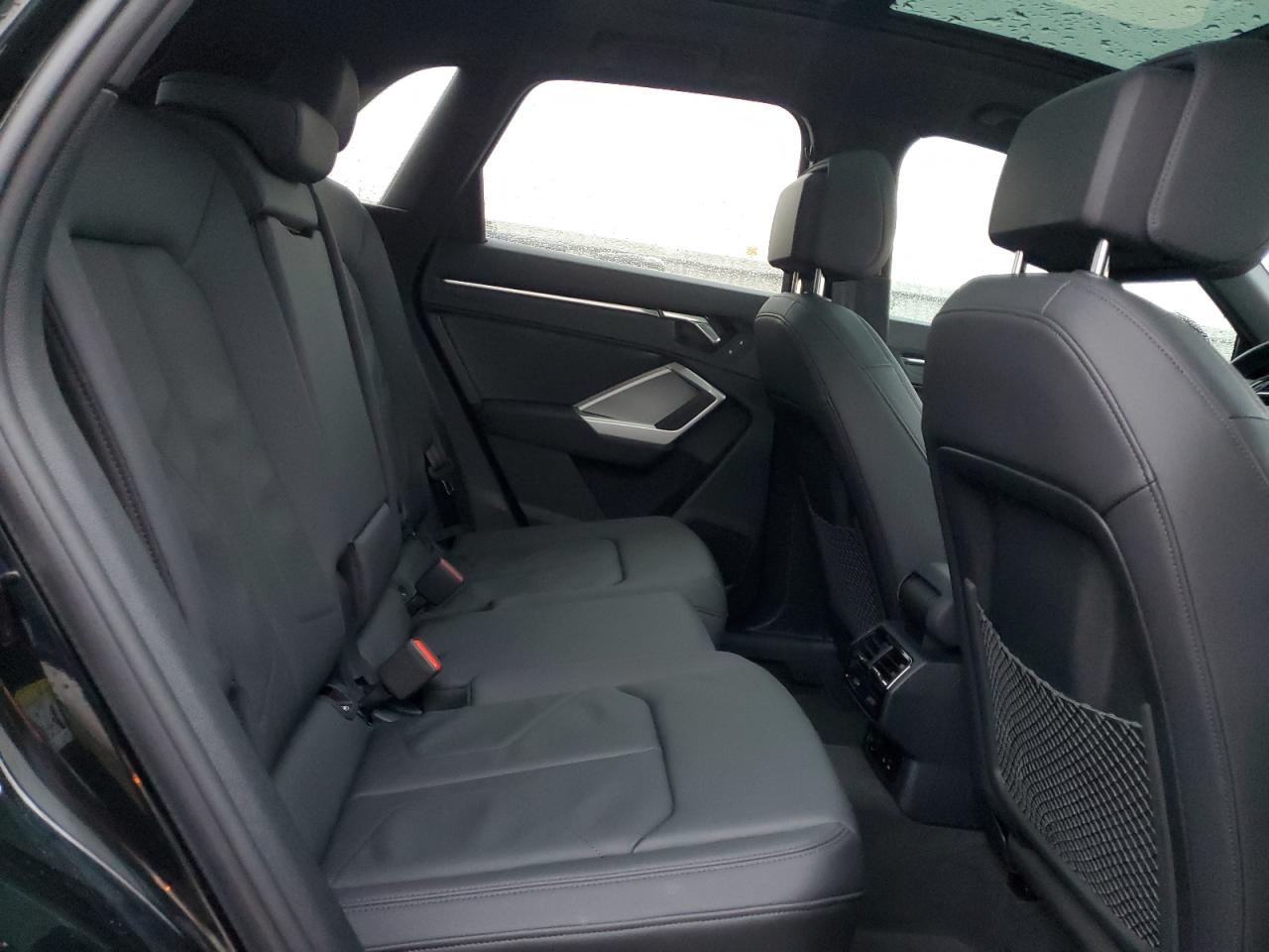2024 Audi Q3 - Image 11
