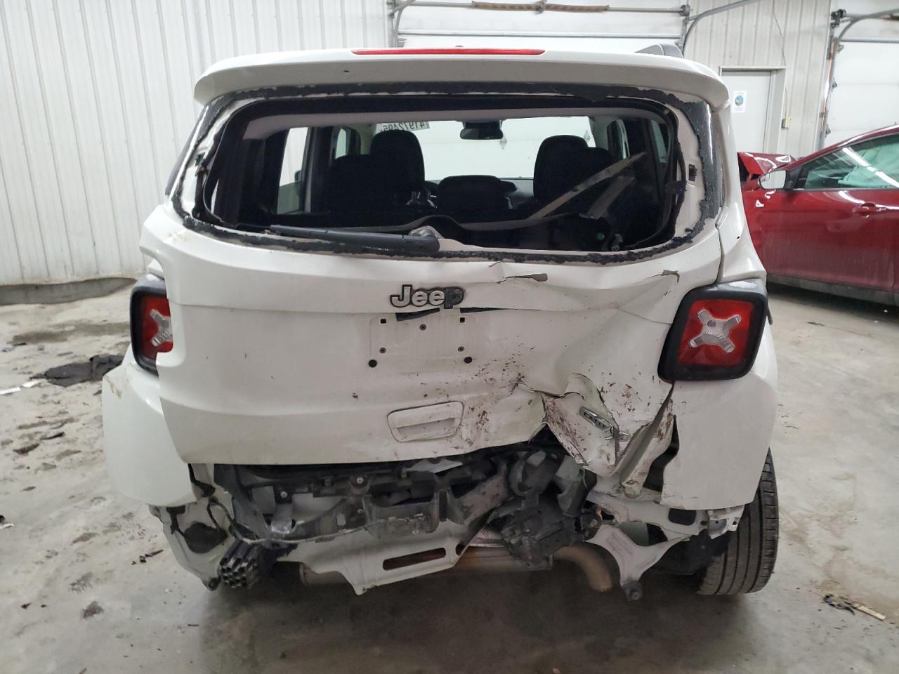 2020 Jeep Renegade - Image 6