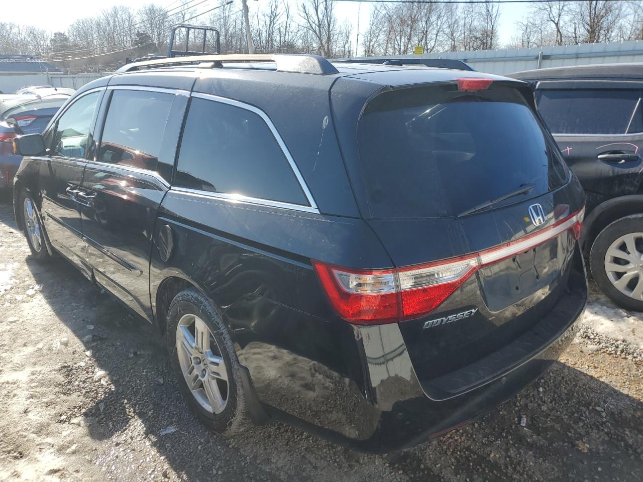 2012 Honda Odyssey - Image 2