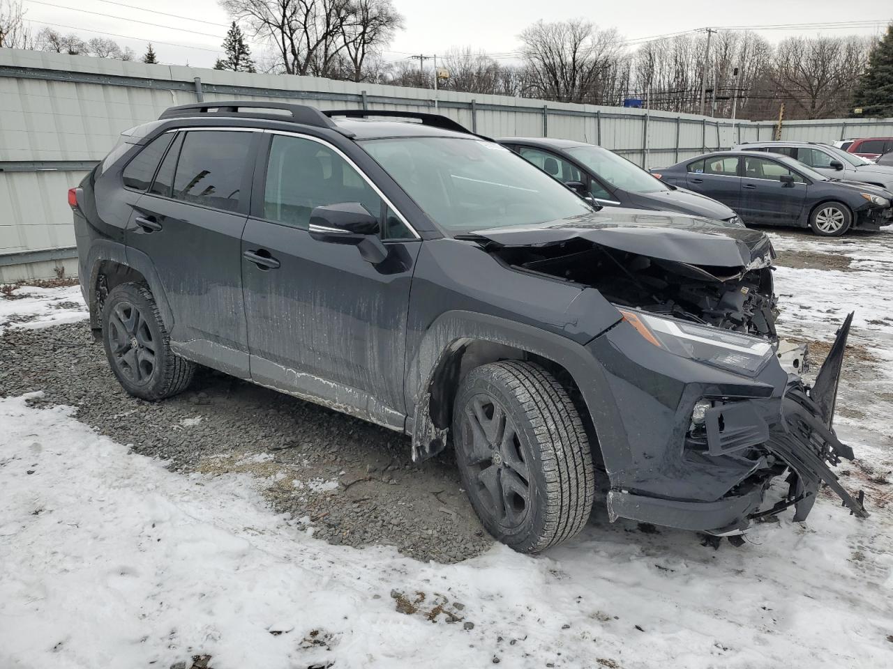 2022 Toyota RAV 4 - Image 4