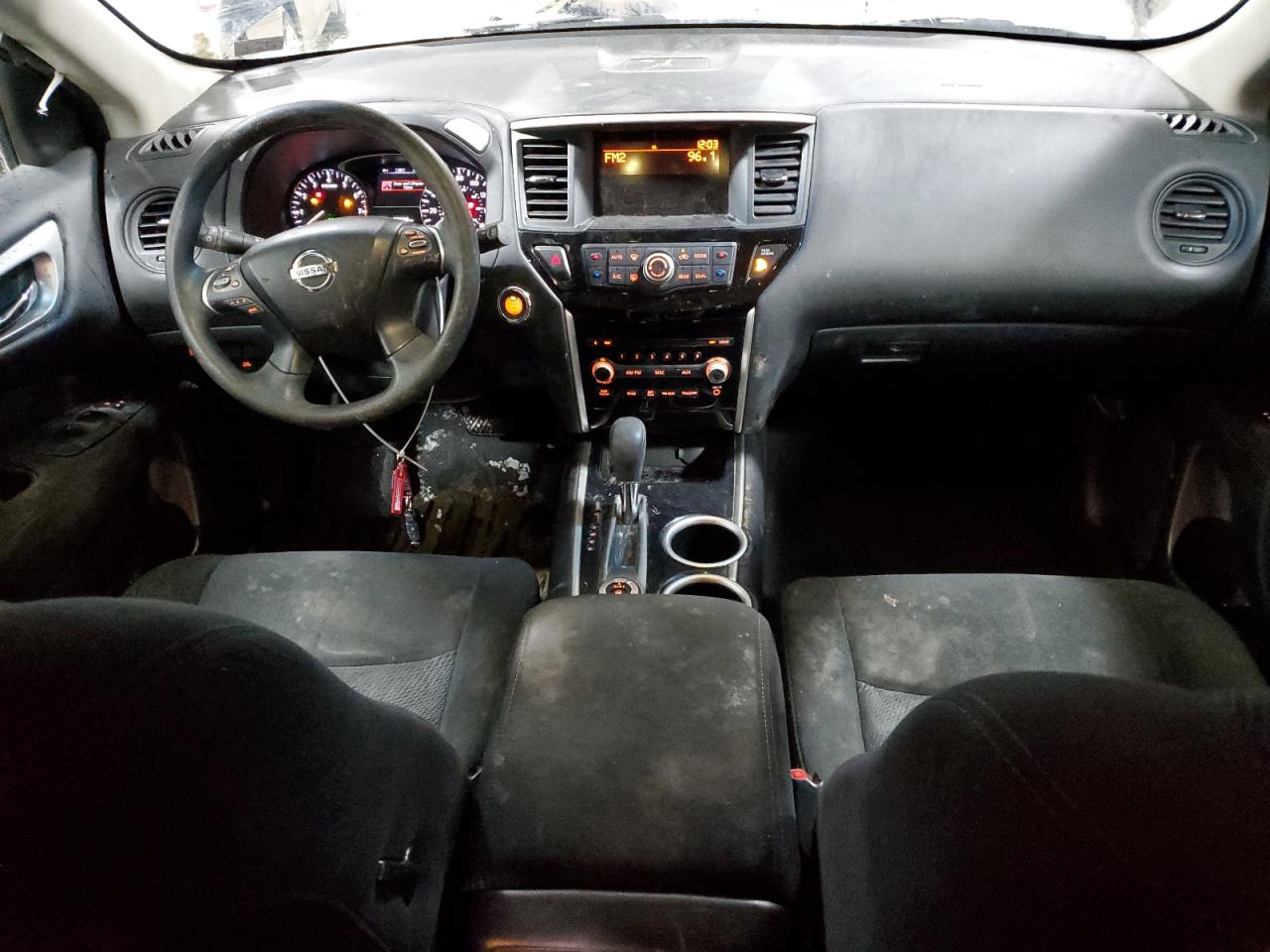2015 Nissan Pathfinder - Image 8
