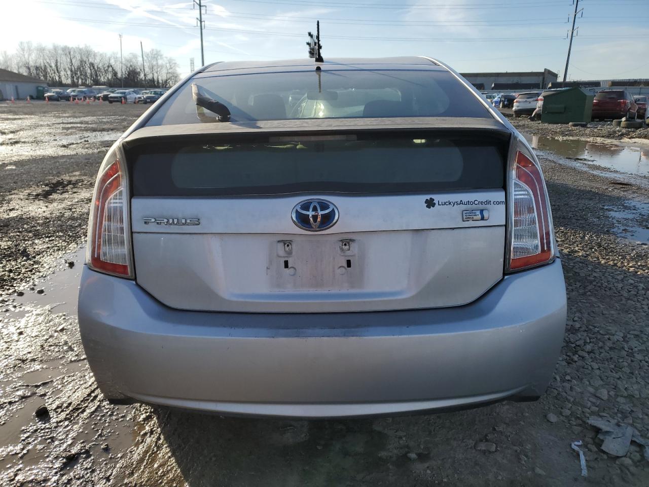 2012 Toyota Prius - Image 6
