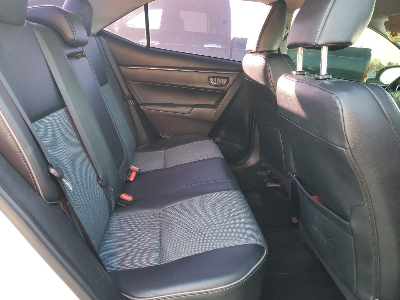 2016 Toyota Corolla - Image 10