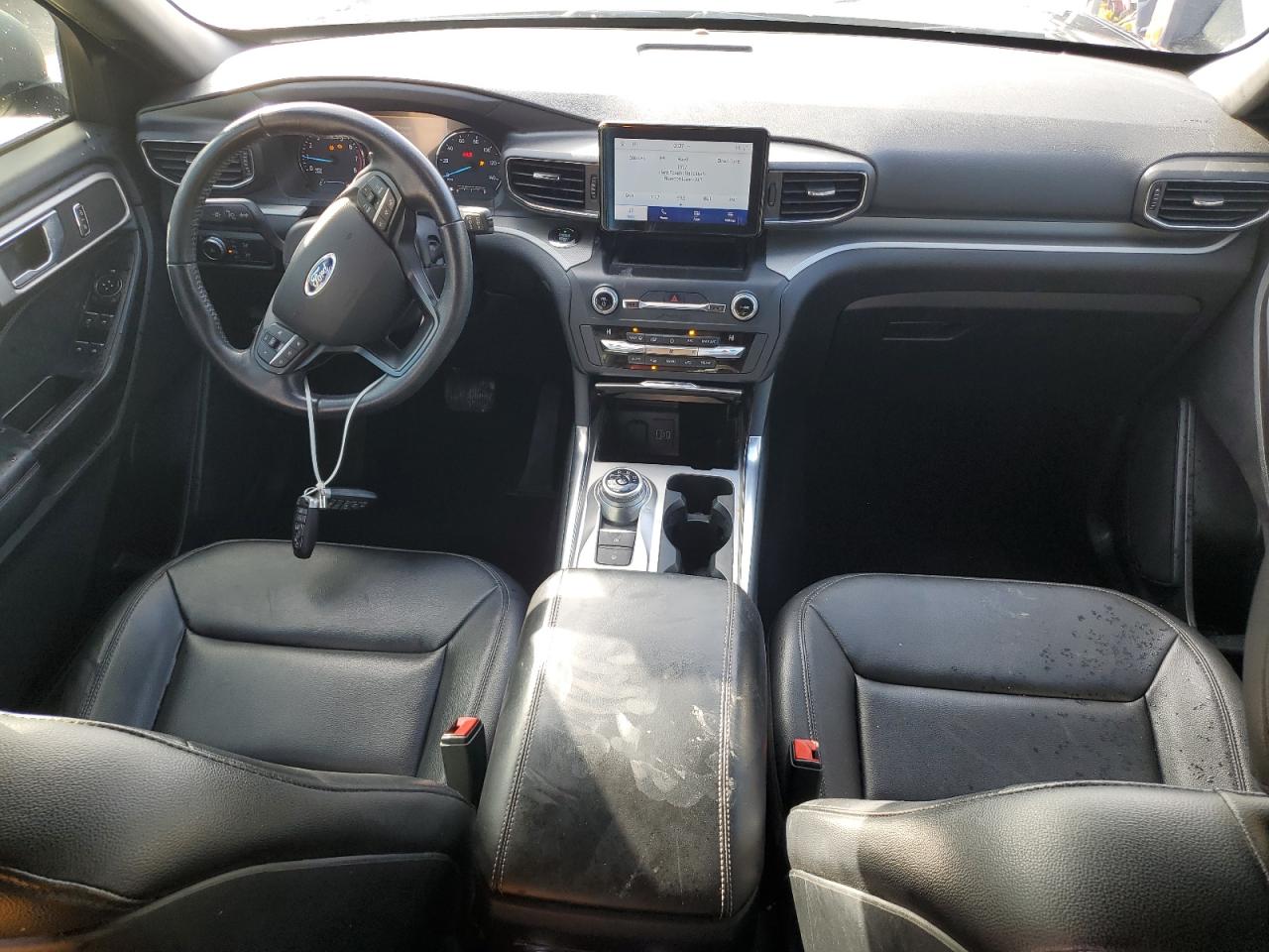 2020 Ford Explorer - Image 8