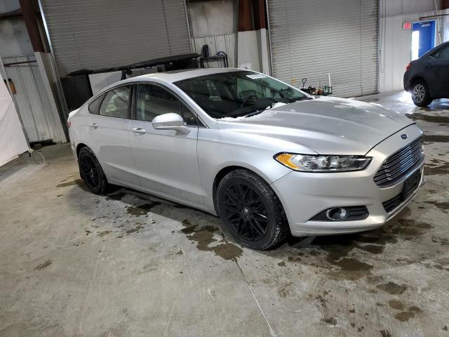  FORD FUSION 2016 Серебристый