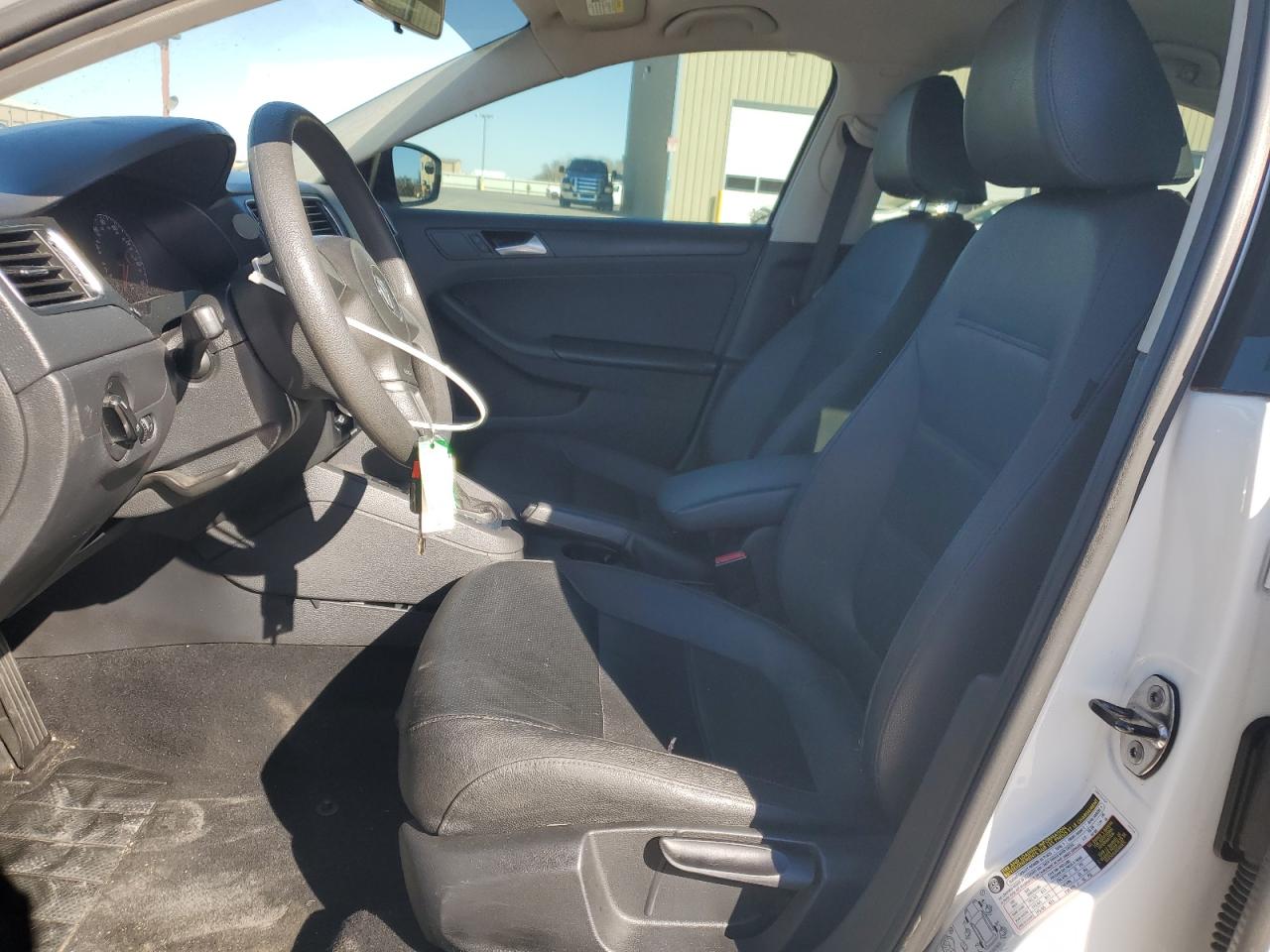 2014 Volkswagen Jetta - Image 7