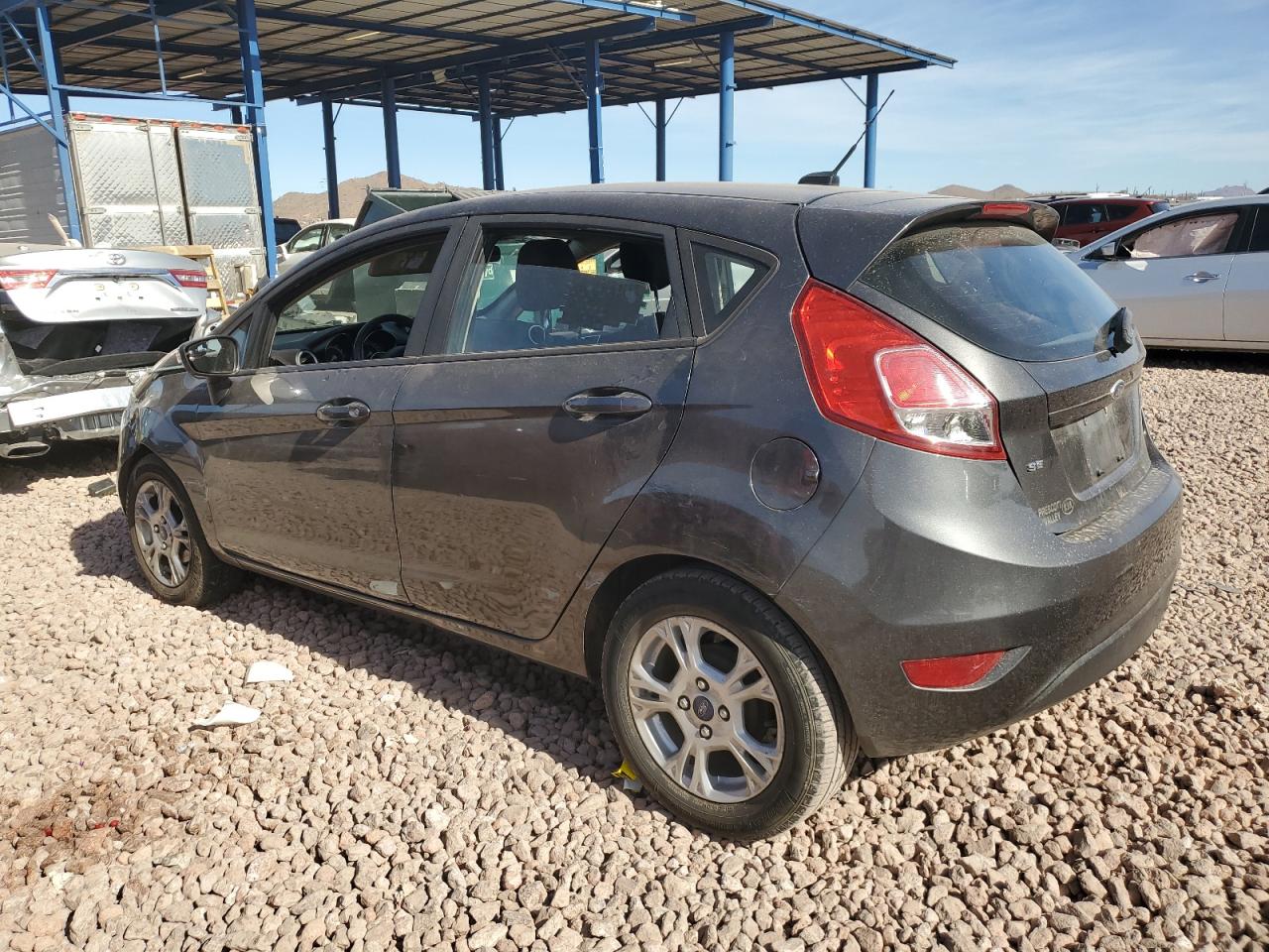 2016 Ford Fiesta - Image 2