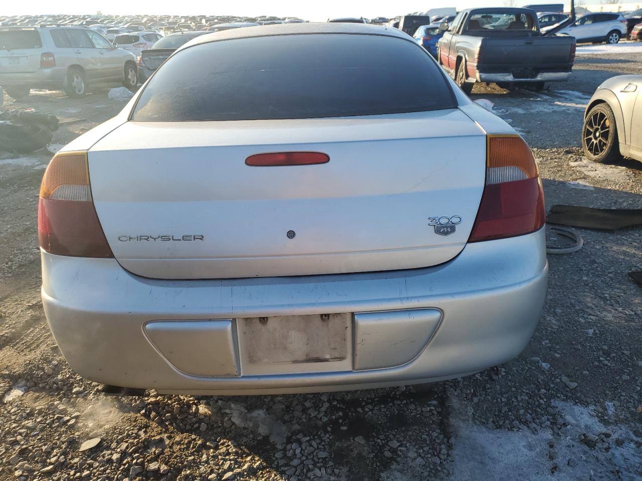 2000 Chrysler 300 - Image 6