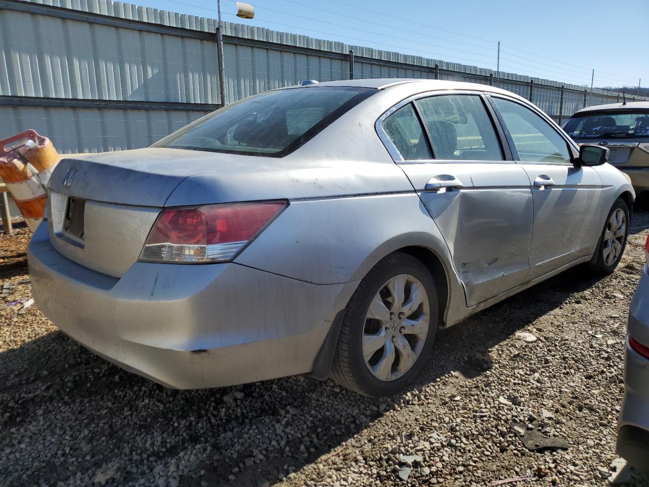 2009 Honda Accord - Image 3