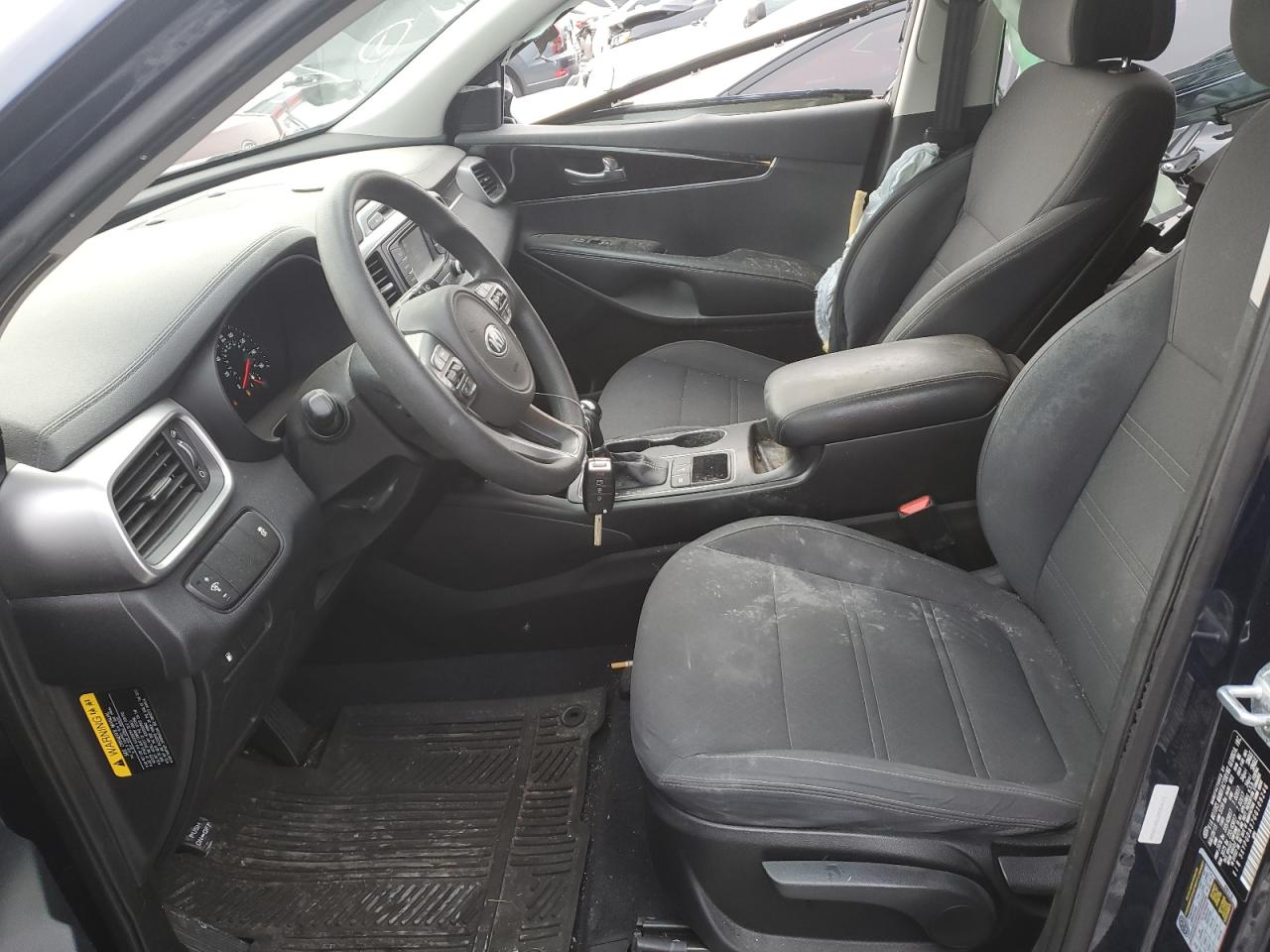 2016 Kia Sorento - Image 7