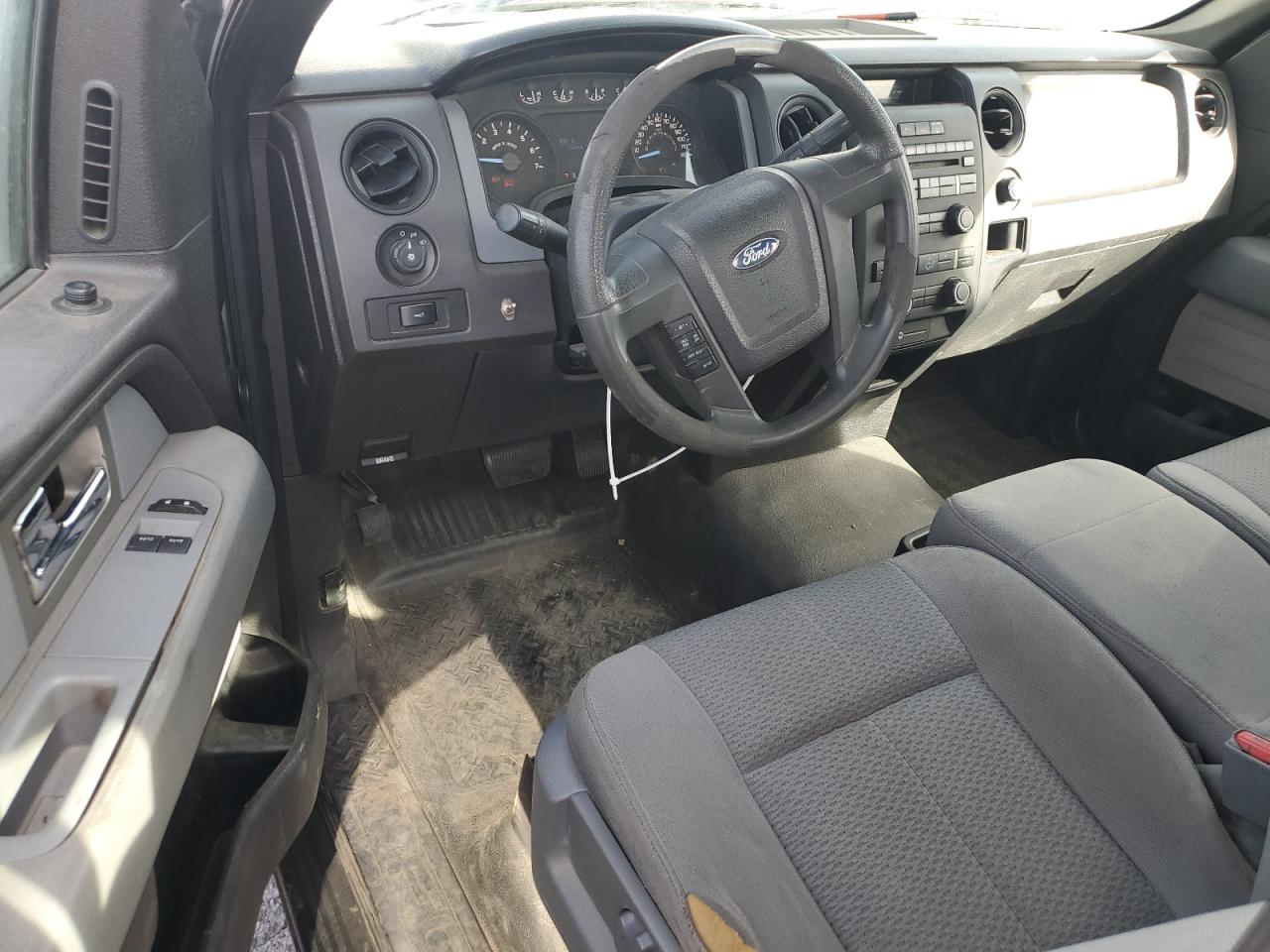 2011 Ford F150 VIN: 1FTNF1CF1BKD11910 Lot: 42651115