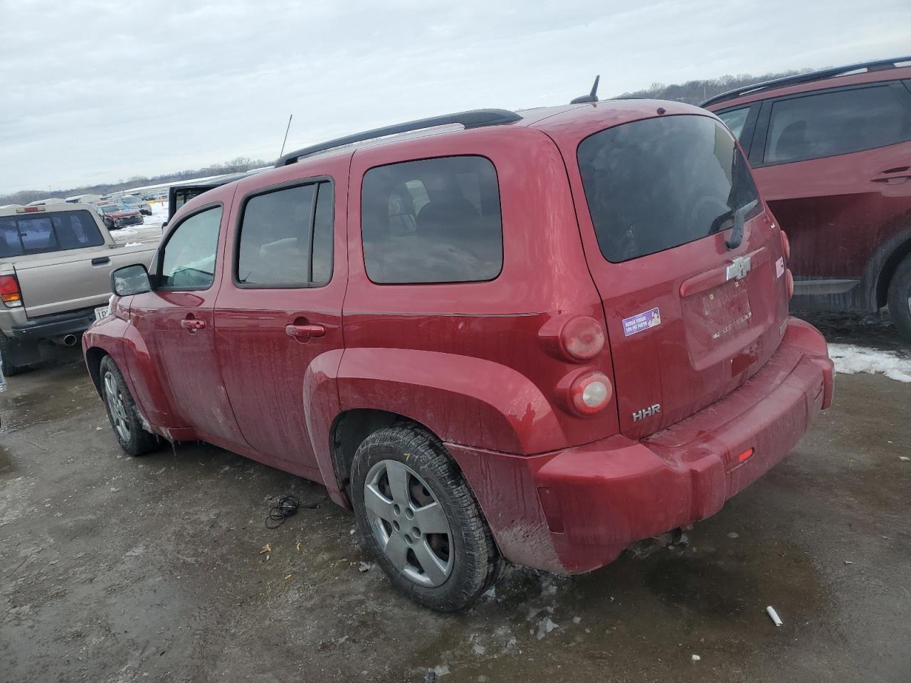 2011 Chevrolet HHR - Image 2