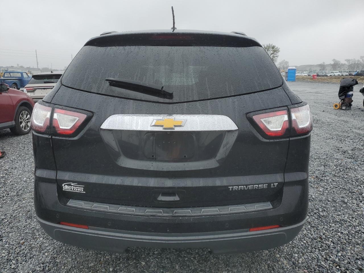 2014 Chevrolet Traverse - Image 6