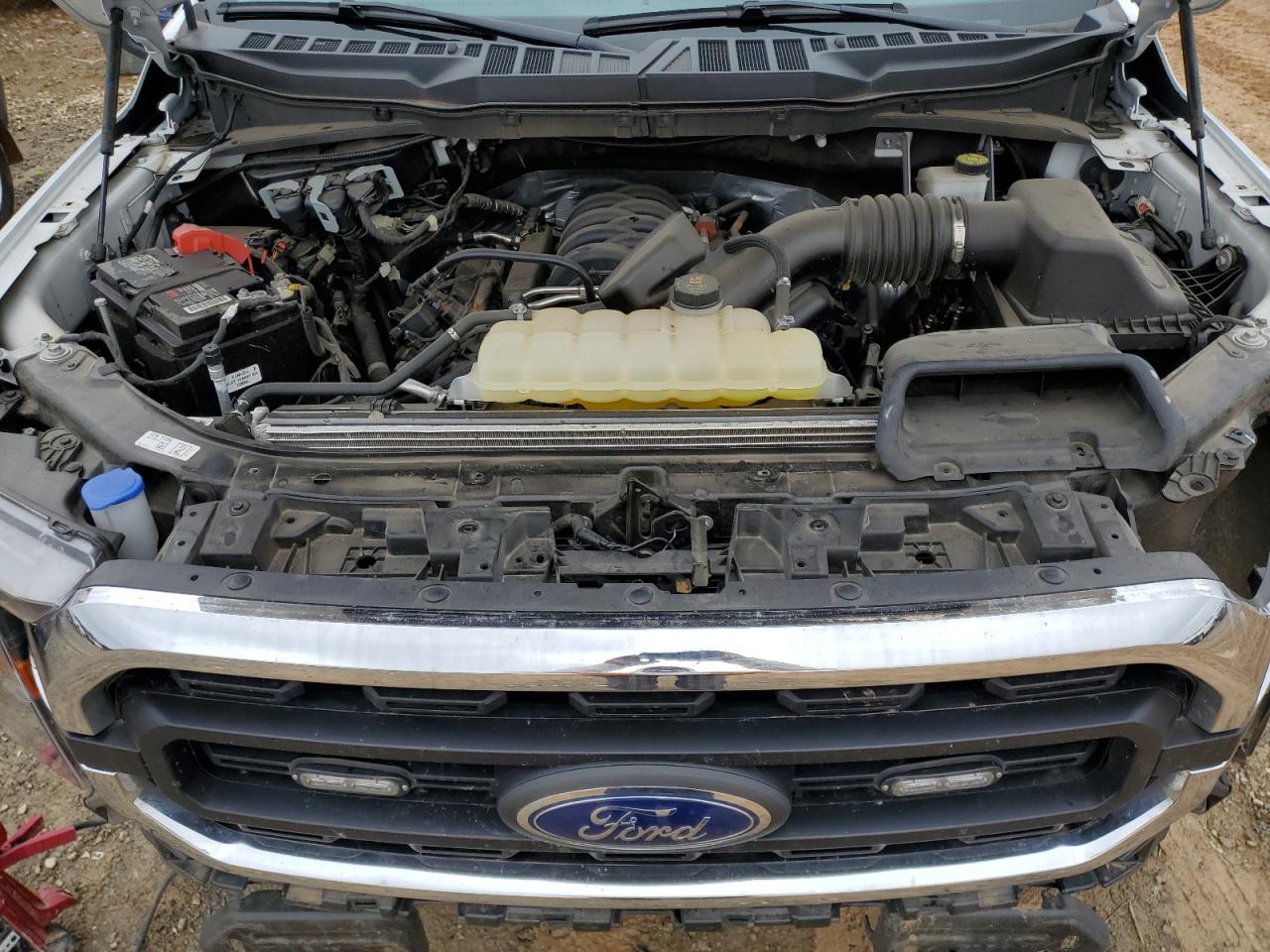 2023 Ford F-150 - Image 11