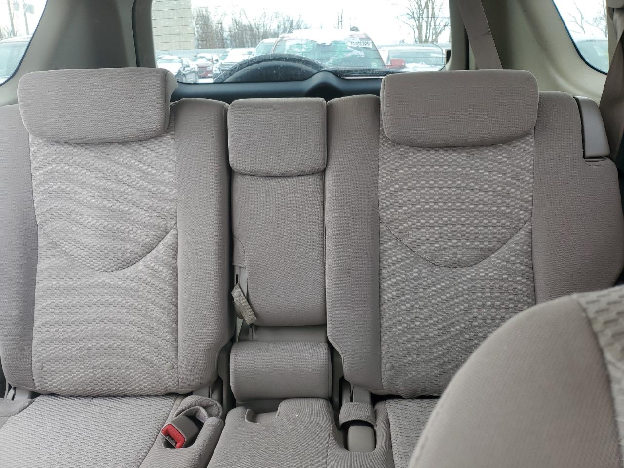 2006 Toyota RAV 4 - Image 10