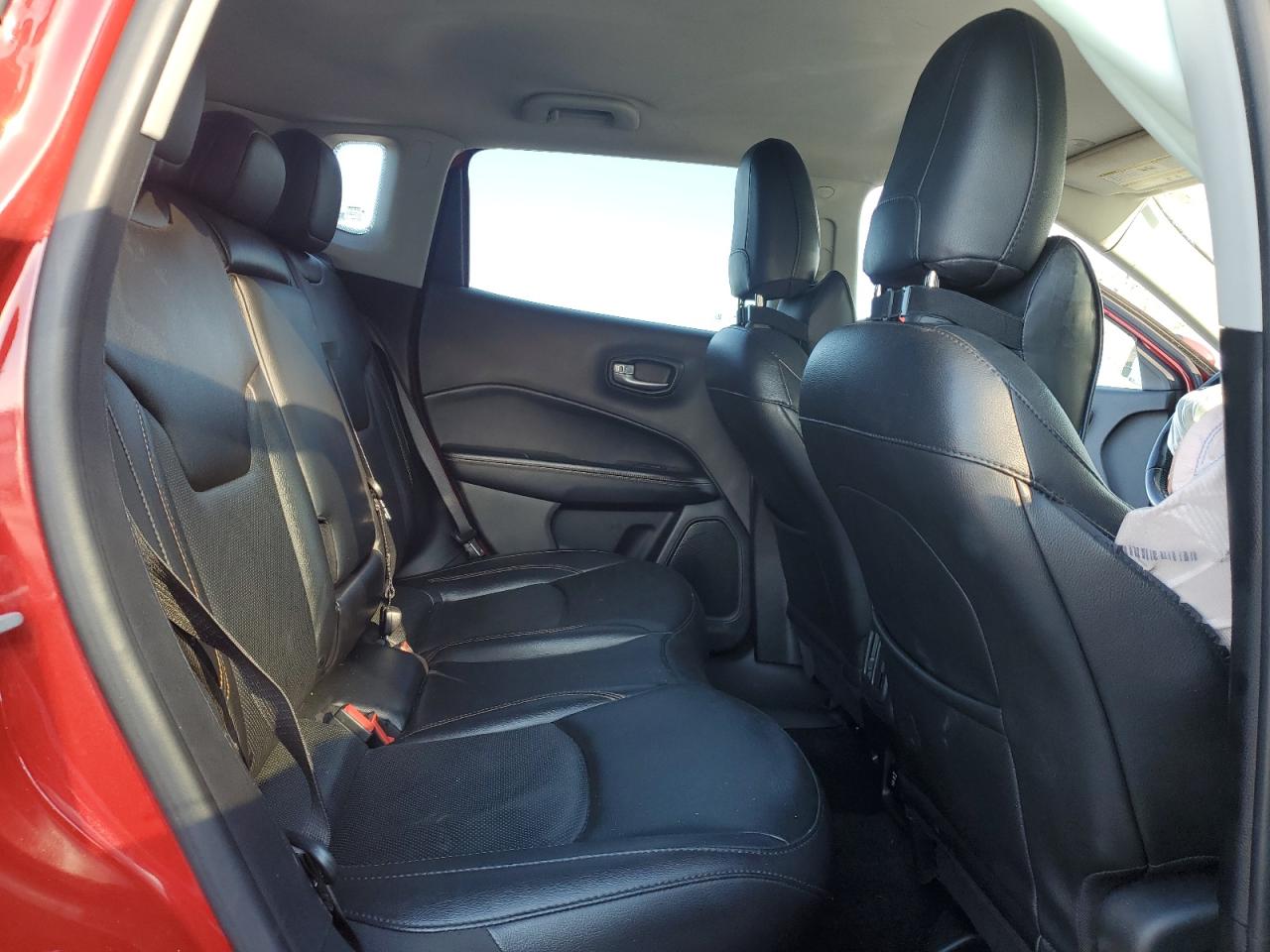 2021 Jeep Compass - Image 11