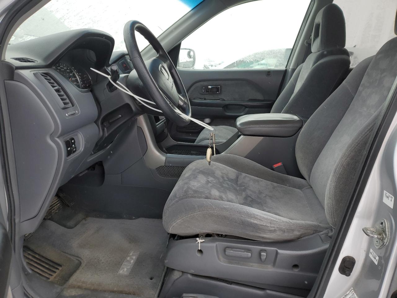 2004 Honda Pilot - Image 7