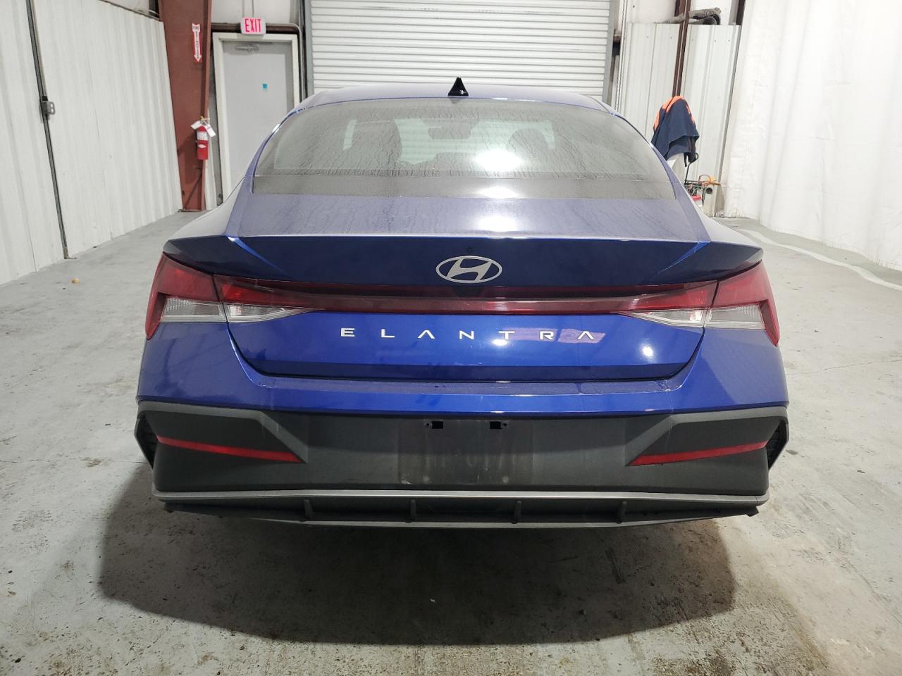 2024 Hyundai Elantra - Image 6