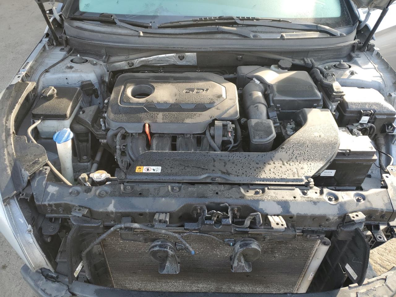 2015 Hyundai Sonata - Image 13
