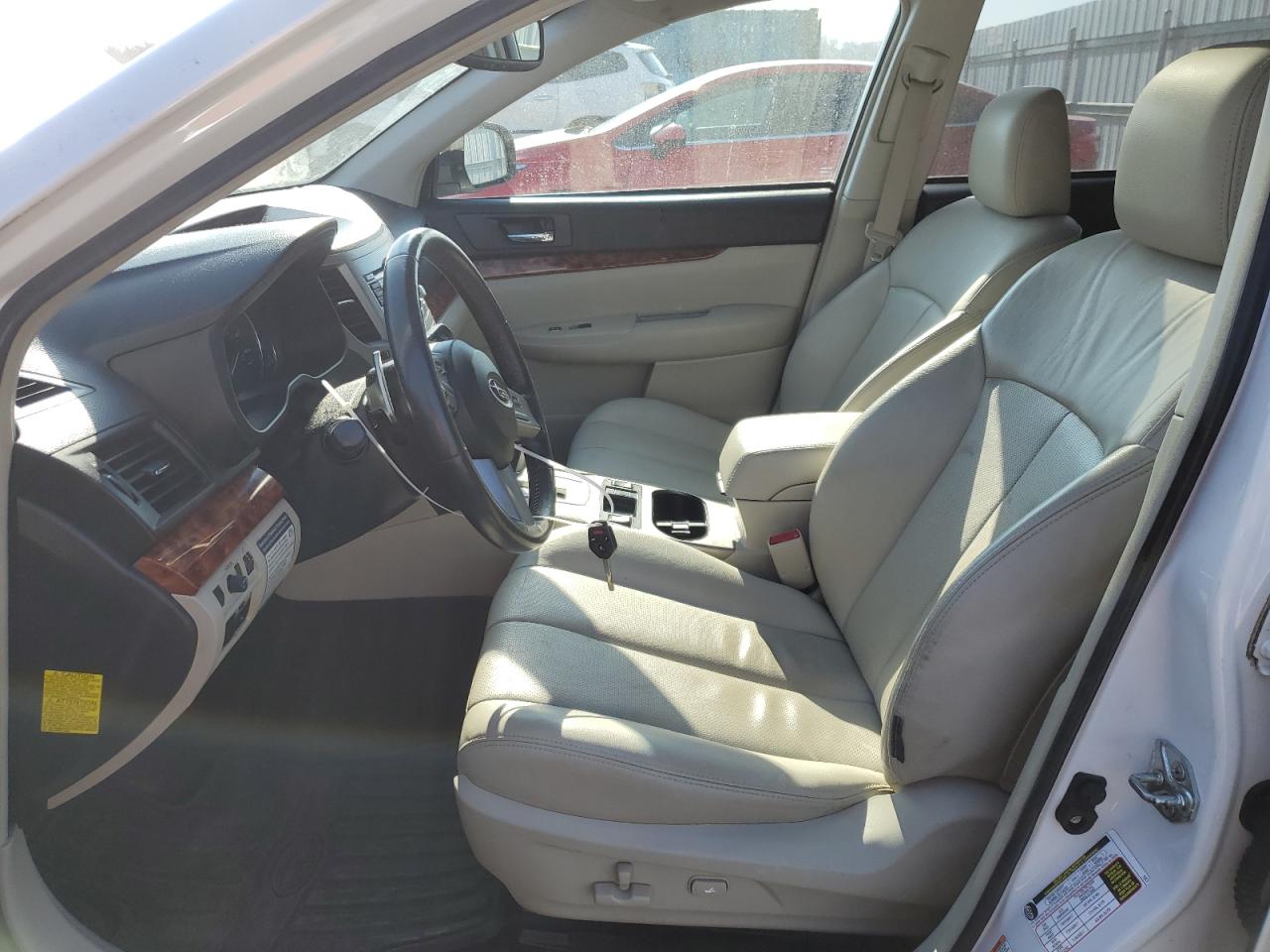 2011 Subaru Outback - Image 7