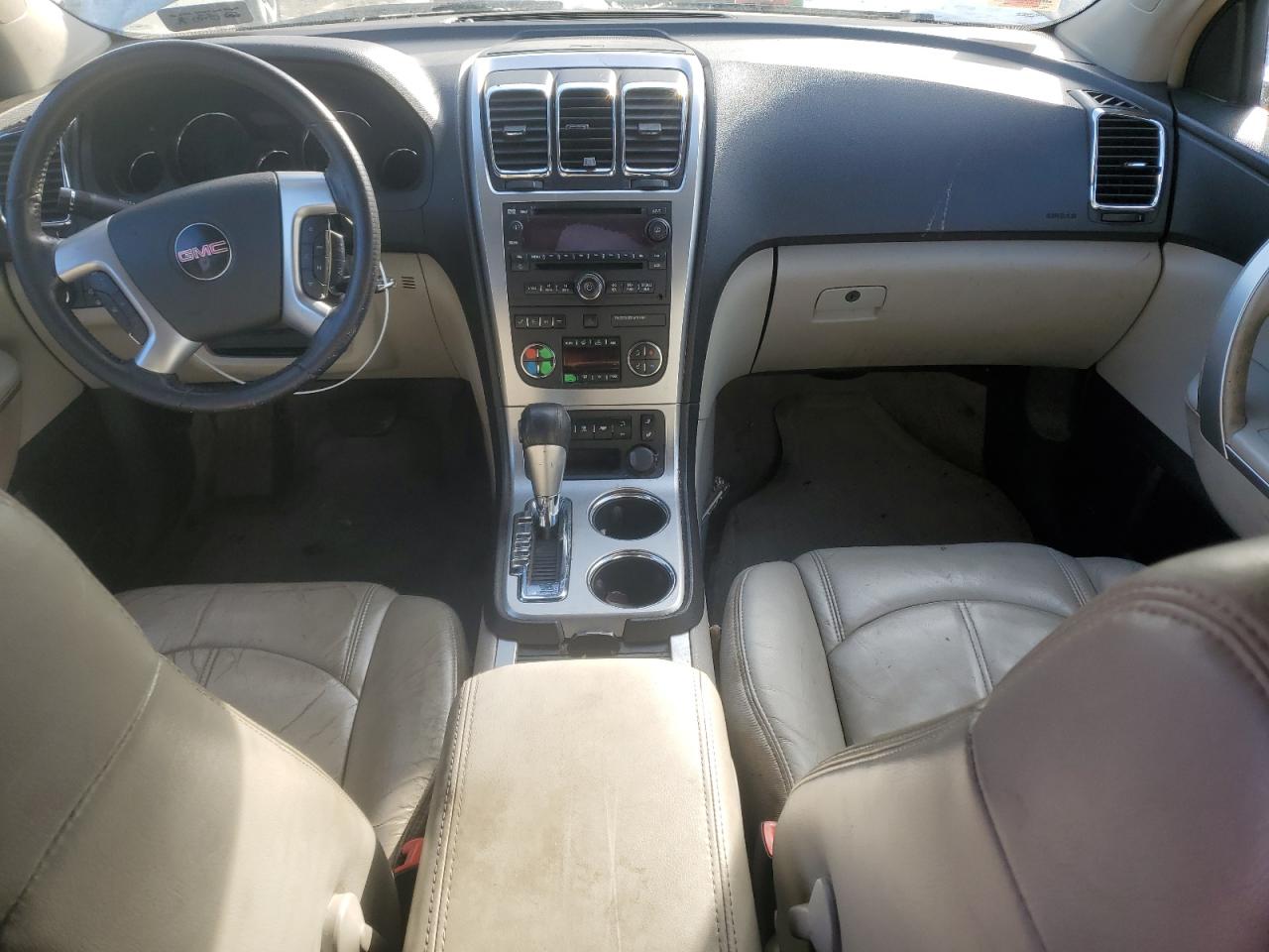 2008 GMC Acadia - Image 8