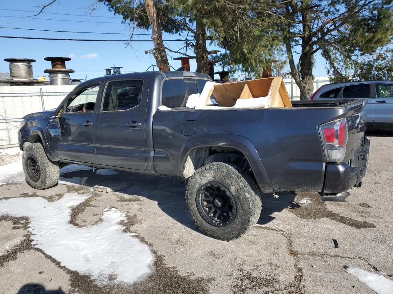 2020 Toyota Tacoma - Image 2