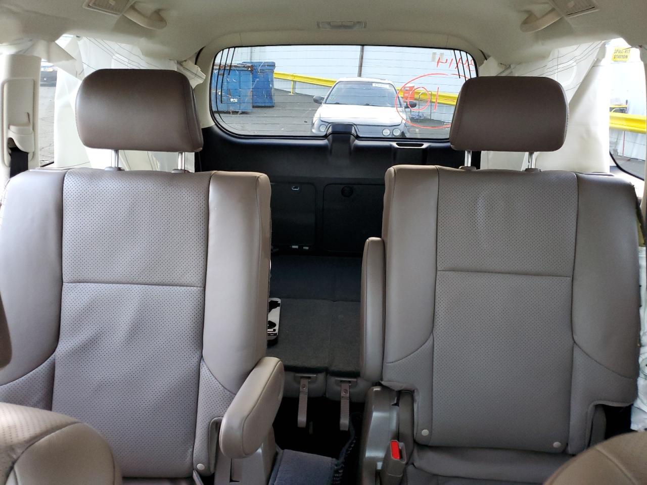 2023 Lexus GX - Image 10
