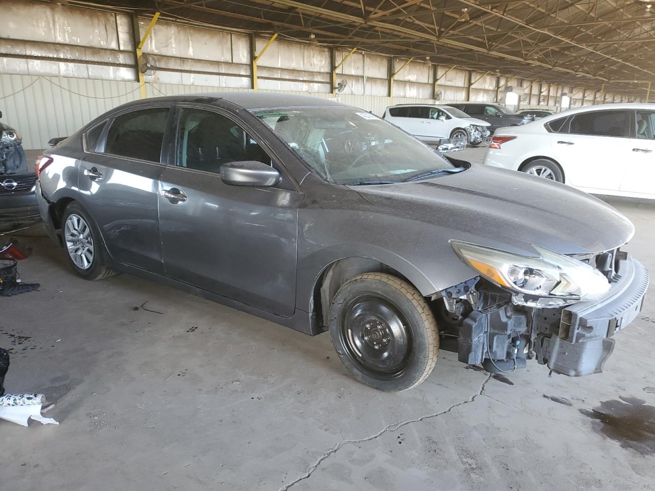 2016 Nissan Altima - Image 4