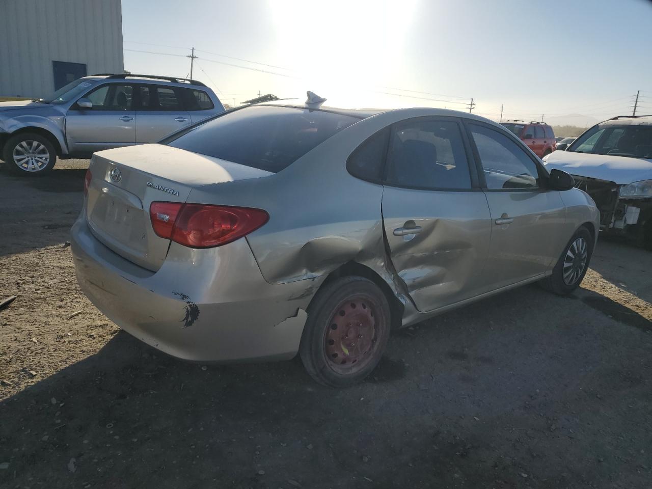2010 Hyundai Elantra - Image 3